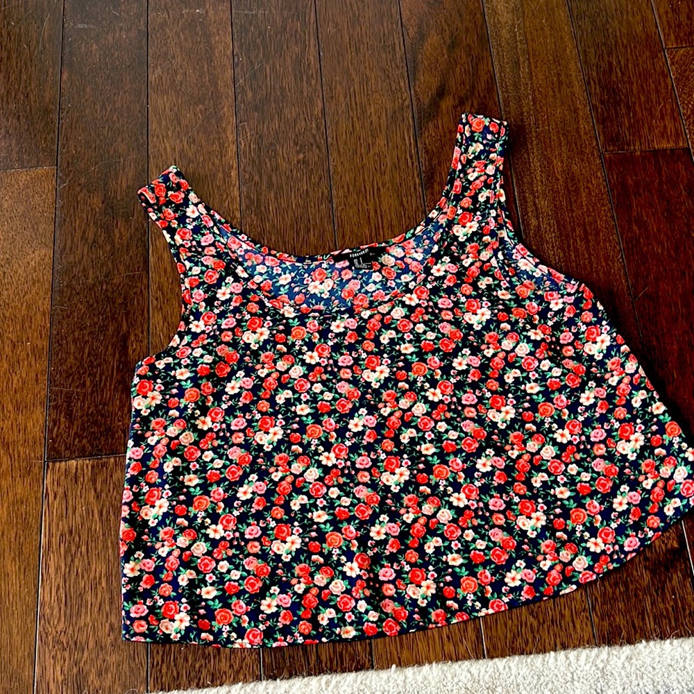 Floral crop tank top